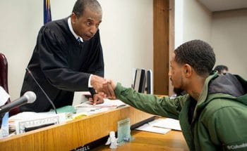 Image for Why Do I Need a Lawyer for My First Court Appearance in Florida? post